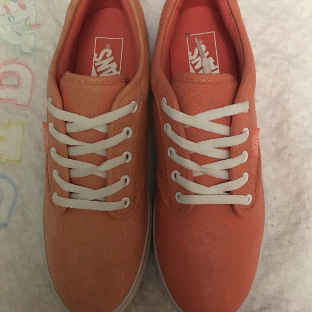 vans authentic clasicc